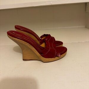 Bettye Muller Wedge Size 5.5